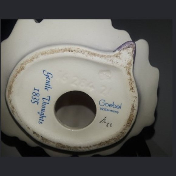 Gentle thoughts figurine by Goebel - Picture 4 of 4